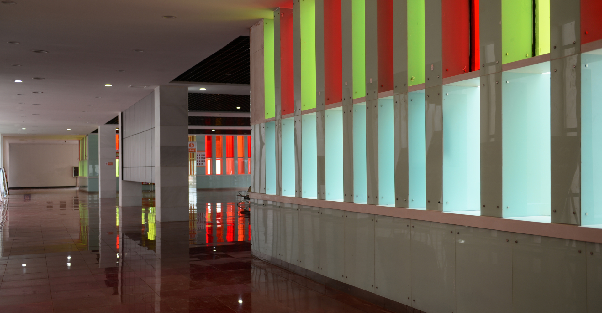INDOOR-Chishui Danxia World Natural Heritage Visitor Center — 1