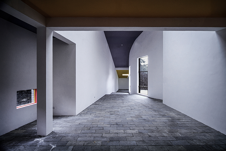 INDOOR-Huaxi Stone Town Bailong Miao Village Folk Complex — 9