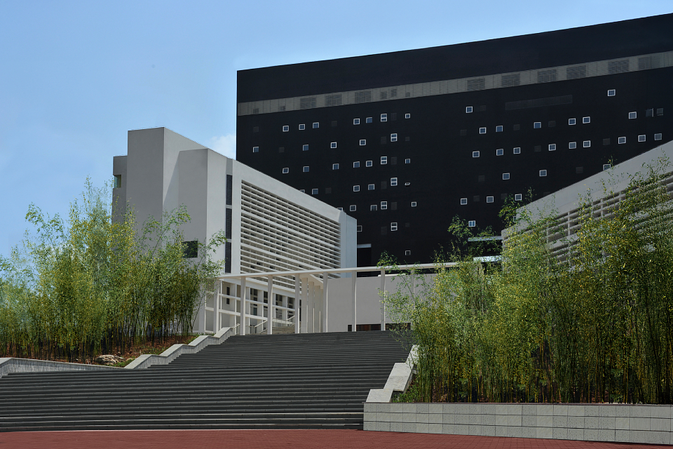 Baiyun Community Center — 2
