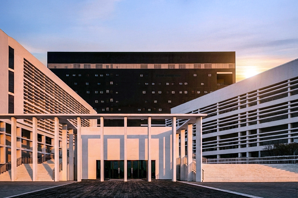 Baiyun Community Center
