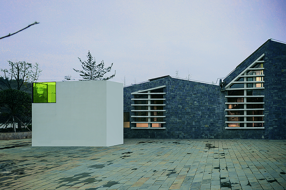 Chetian Tourist Center