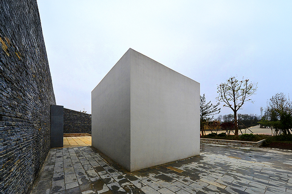 Chetian Tourist Center — 8