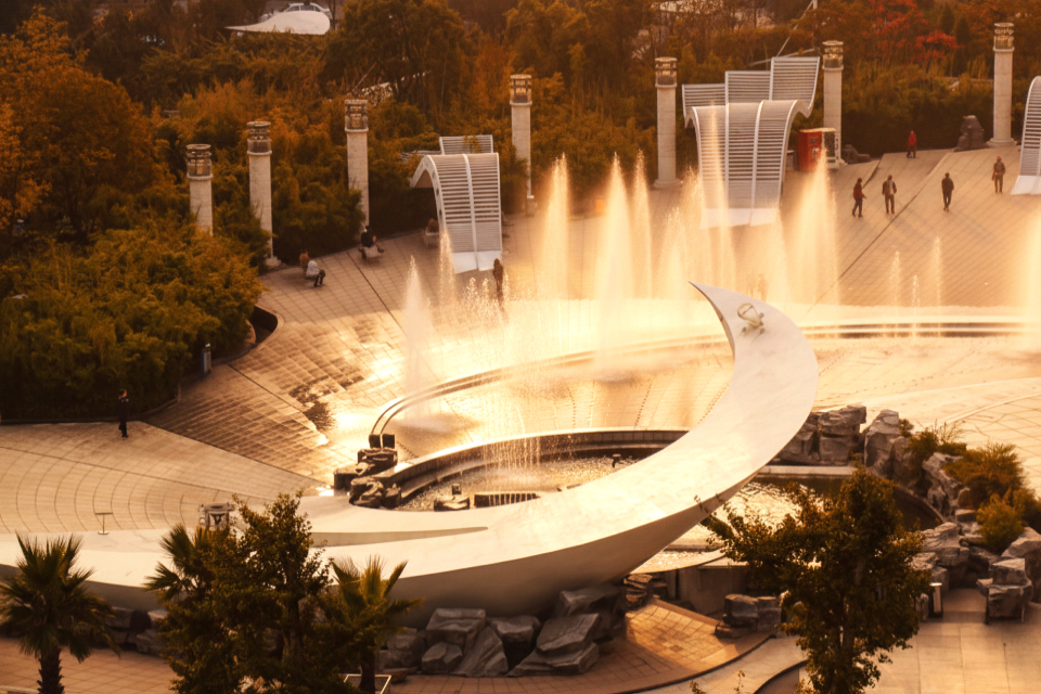 Grand Cross Plaza — 7