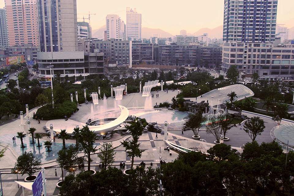 Grand Cross Plaza — 9