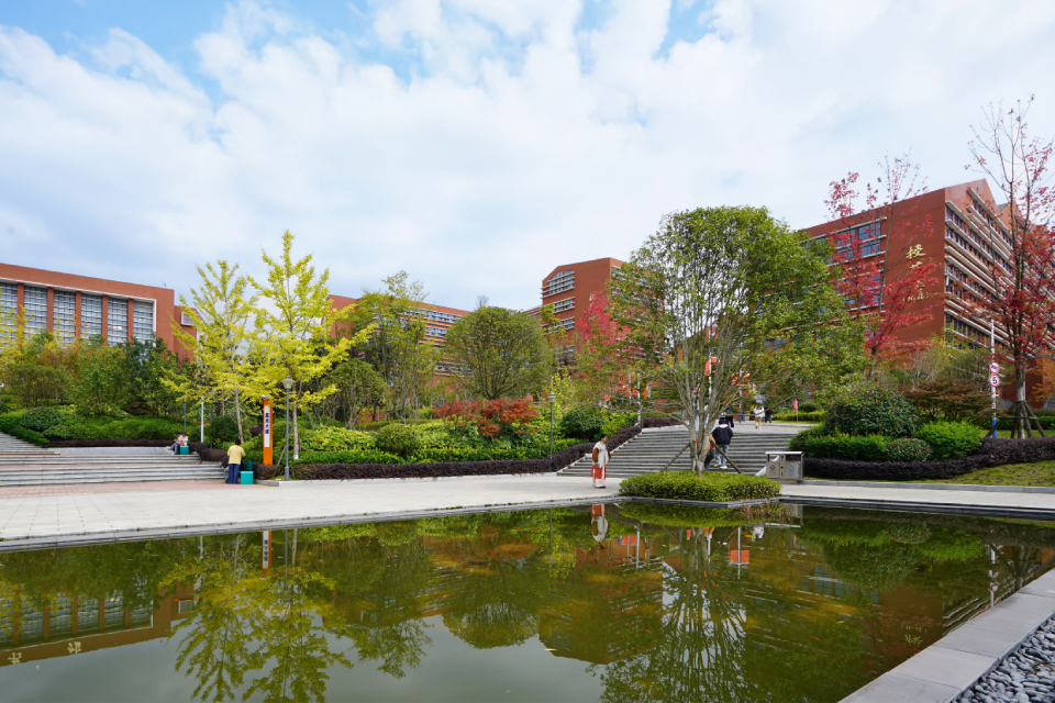The Media Vocational and Technical University — 5