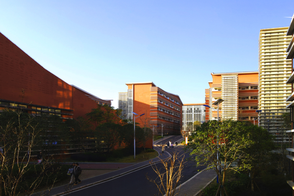 The Media Vocational and Technical University — 13