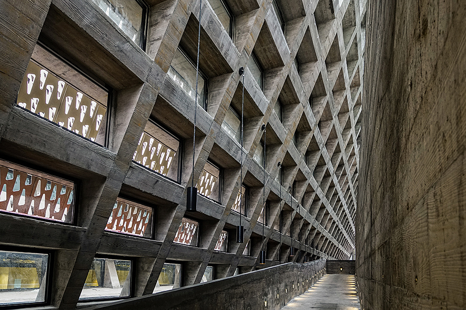 Shui Cultural Center — 10