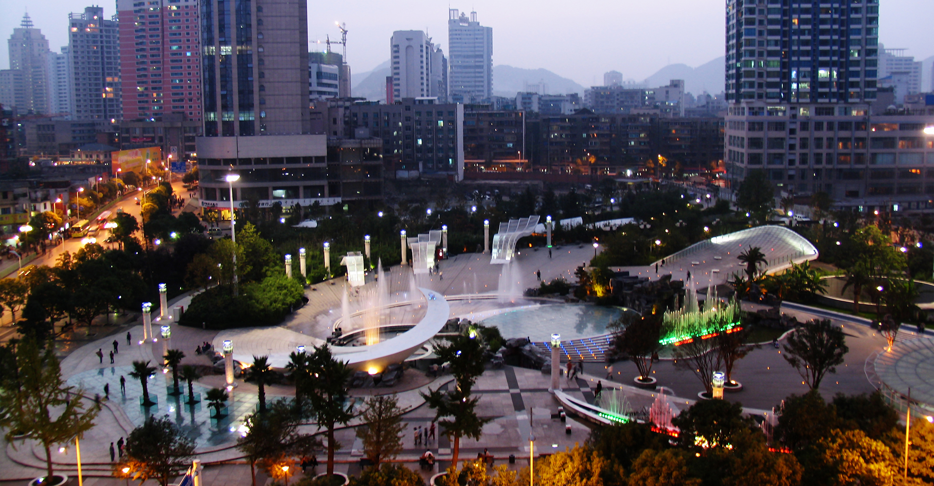 Grand Cross Plaza