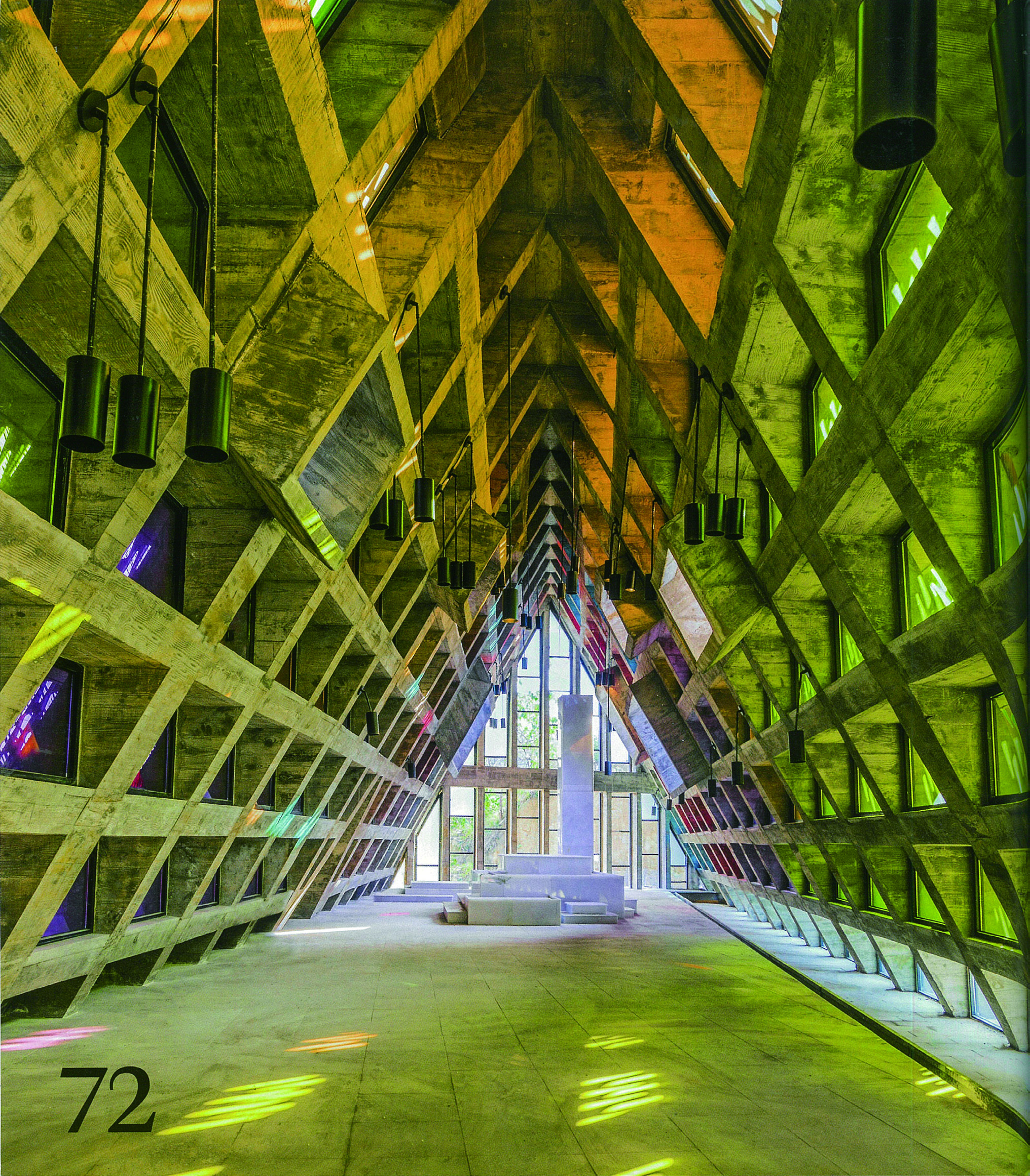 Writing and designing through images in the land of the Shui